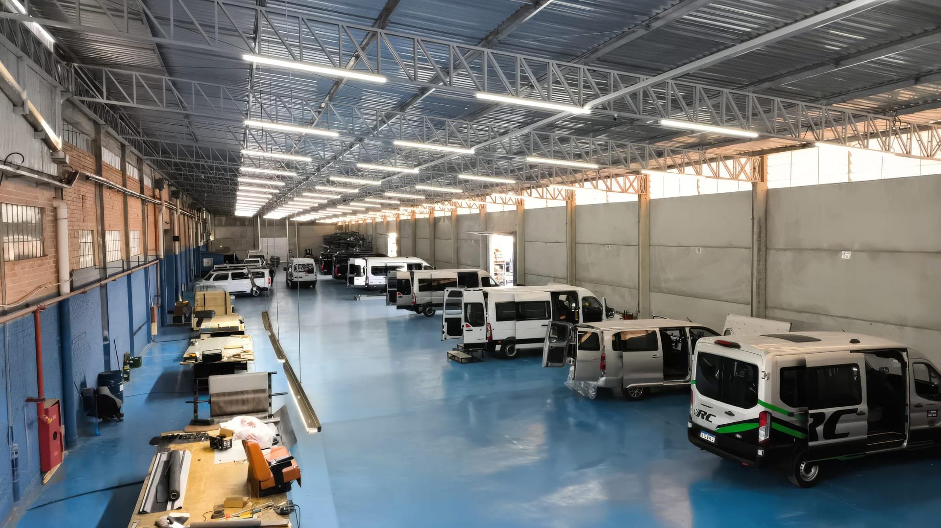 Interior da fábrica ACA
